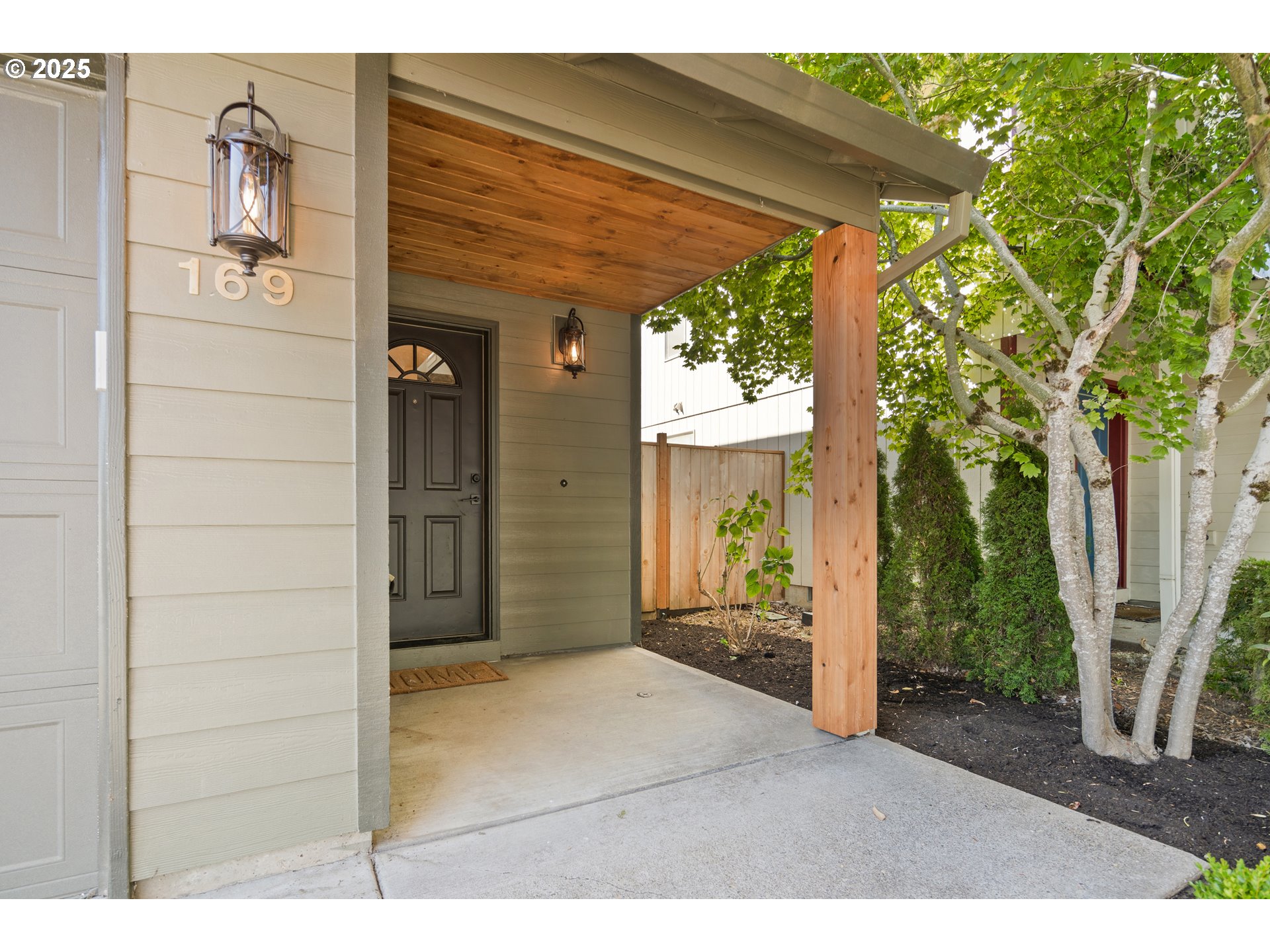 169 South 25th Avenue Cornelius, OR 97113 - Photo 4 of 27