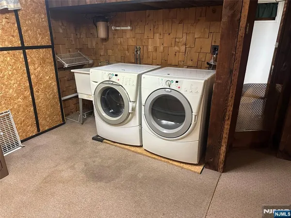 $3,800 | 74 Rosemont Avenue, Elmwood Park, NJ 07407