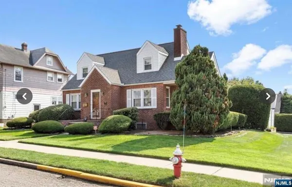 $3,800 | 74 Rosemont Avenue, Elmwood Park, NJ 07407