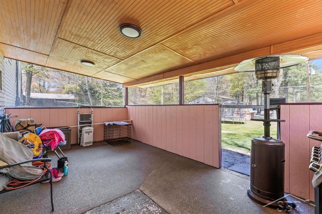 3901 East Monroe Road Midland, MI 48642 - Photo 19 of 30
