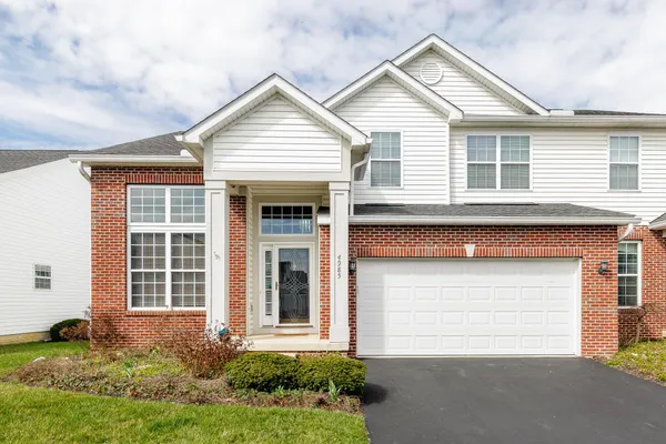 $374,997 | 4985 Julia Ann Drive, Grove City, OH 43123
