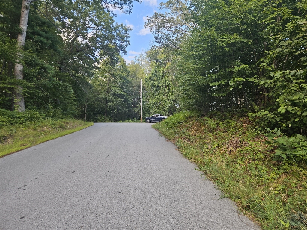 379 Adams Road New Braintree, MA 01531 - Photo 16 of 19