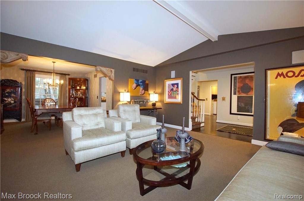 35145 Old Timber Road Farmington Hills, MI 48331 - Photo 9 of 48