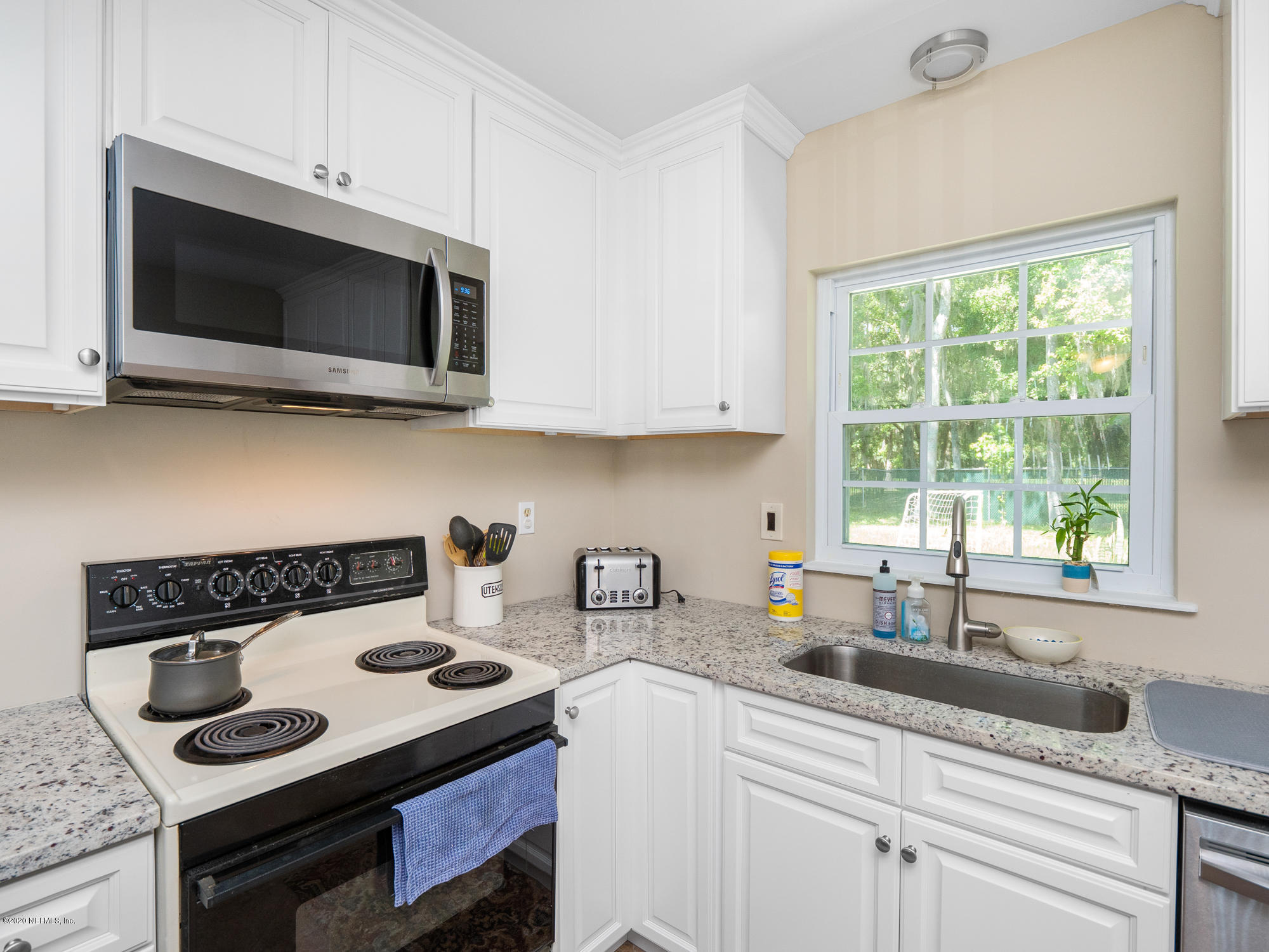 3560 Victoria Park Road Jacksonville, FL 32216 - Photo 8 of 23 3560 Victoria Park Rd Edit-8