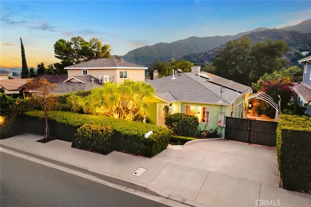 $1,195,000 | 2966 Piedmont Avenue, La Crescenta, CA 91214