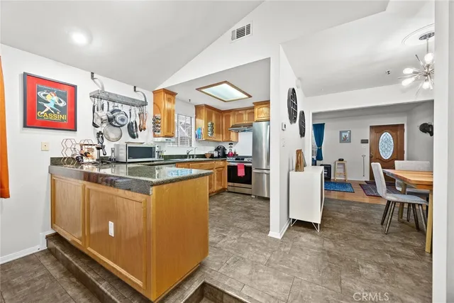 $1,195,000 | 2966 Piedmont Avenue, La Crescenta, CA 91214