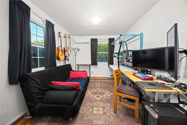 $1,195,000 | 2966 Piedmont Avenue, La Crescenta, CA 91214