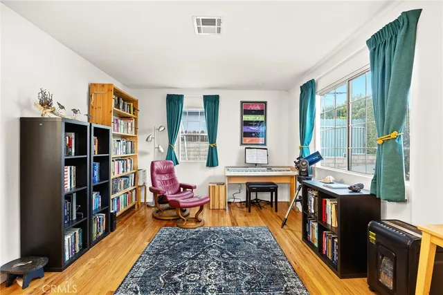 $1,195,000 | 2966 Piedmont Avenue, La Crescenta, CA 91214