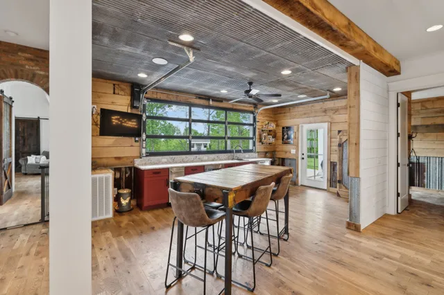 $7,500,000 | 4325 Cave Springs Road, Santa Fe, TN 38482