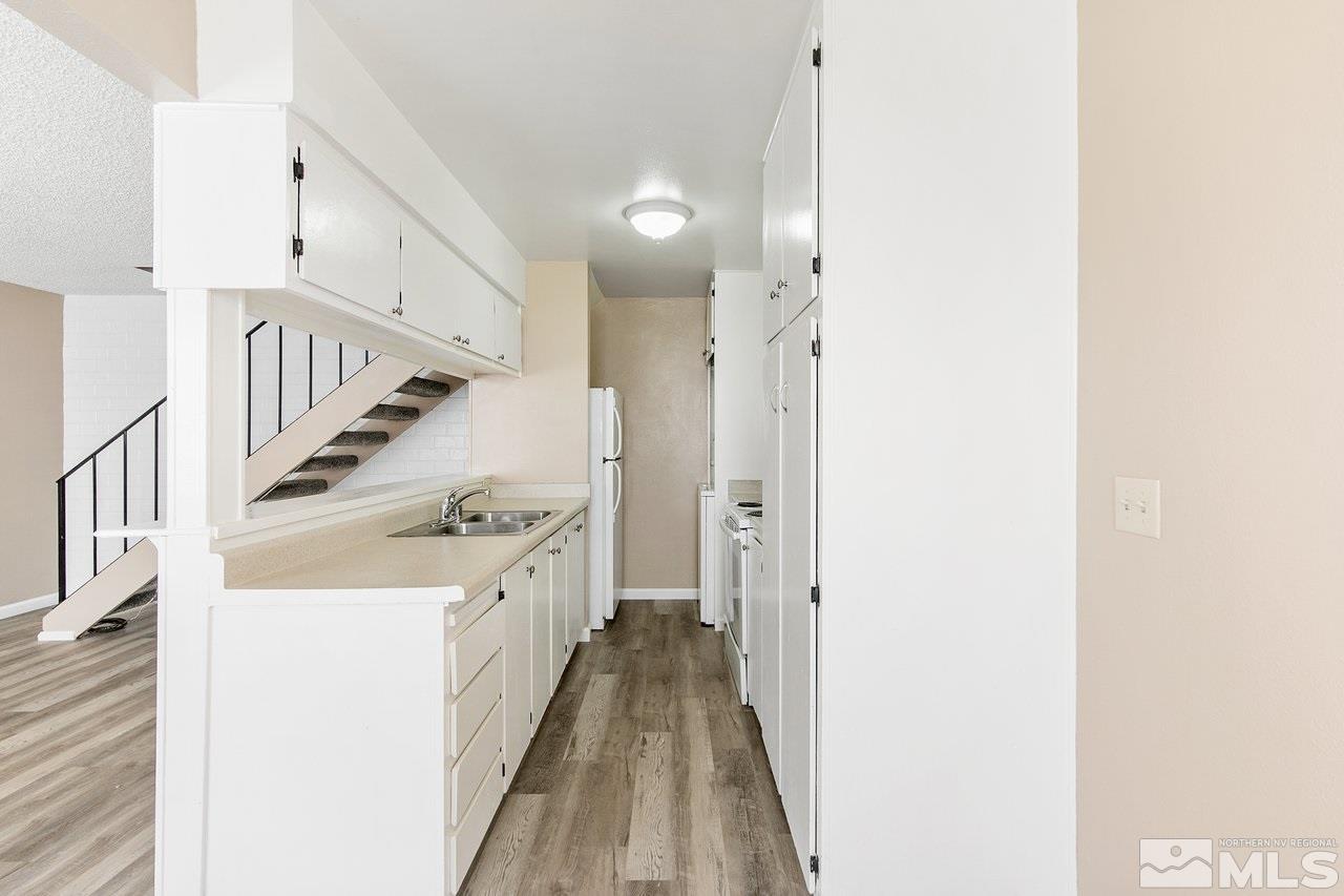 4941 Neil Circle, Unit 3 Reno, NV 89502 - Photo 14 of 24 Photo 14