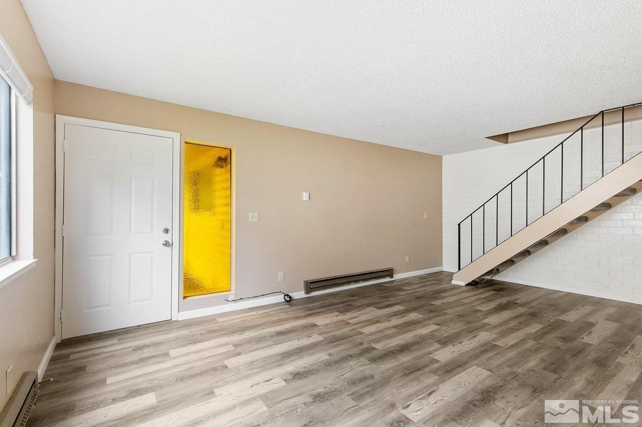 4941 Neil Circle, Unit 3 Reno, NV 89502 - Photo 4 of 24 Photo 4