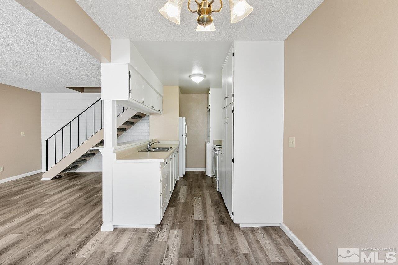 4941 Neil Circle, Unit 3 Reno, NV 89502 - Photo 10 of 24 Photo 10