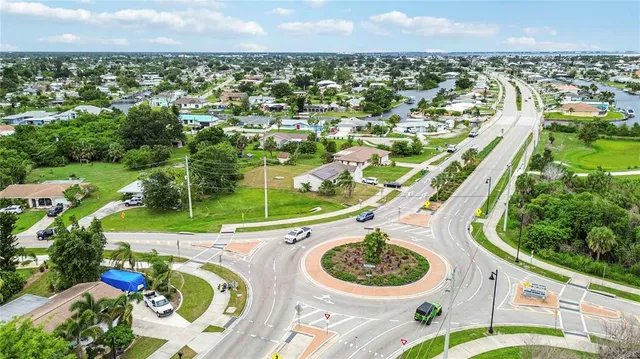 $2,000 | 20550 Edgewater Drive, Port Charlotte, FL 33952