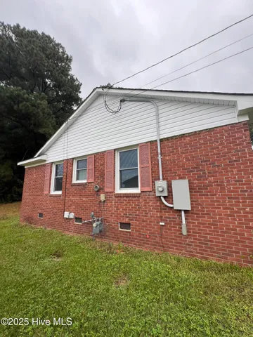 $82,000 | 202 Heard Street, Kinston, NC 28501