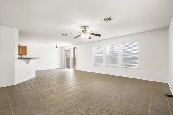 $2,195 | 2010 Ashberry Trail, Georgetown, TX 78626