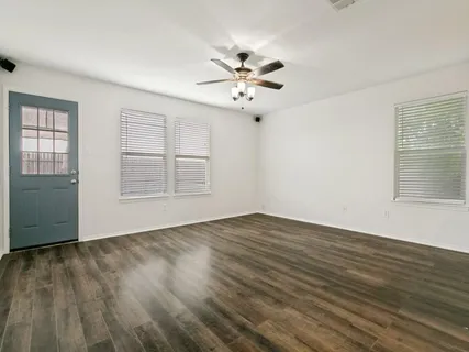 $285,000 | 1221 Krista Drive, Burleson, TX 76028