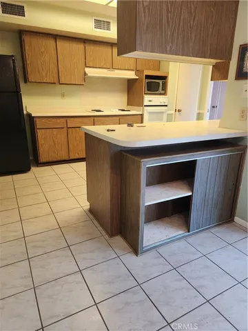 $349,999 | 28055 Grosse Point Drive, Menifee, CA 92586