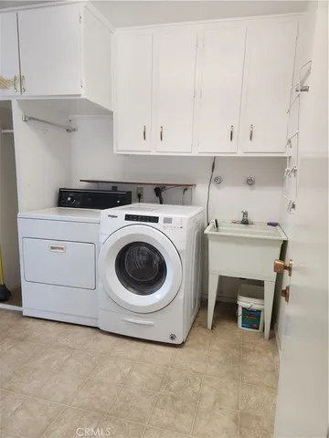 $349,999 | 28055 Grosse Point Drive, Menifee, CA 92586