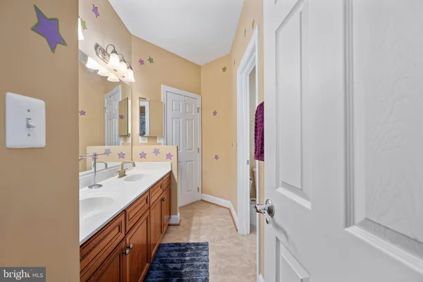 $979,900 | 10922 Chatham Ridge Way, Spotsylvania, VA 22551