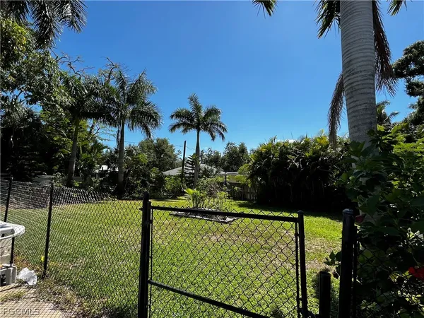 $1,350,000 | 1248 Osceola Drive, Fort Myers, FL 33901