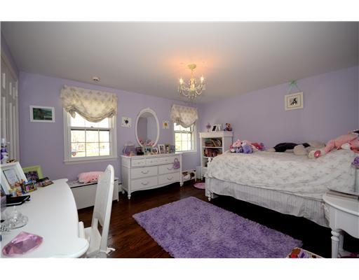 23 Royle Road Darien, CT 06820 - Photo 13 of 19 Additional Photo