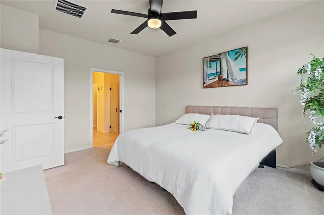 $425,000 | 13615 Splash Isla Drive, Winter Garden, FL 34787