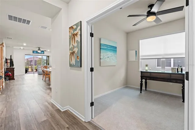 $425,000 | 13615 Splash Isla Drive, Winter Garden, FL 34787