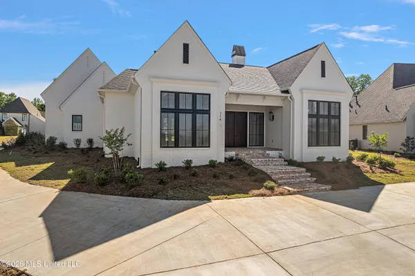 $845,000 | 214 Welchshire Drive, Madison, MS 39110