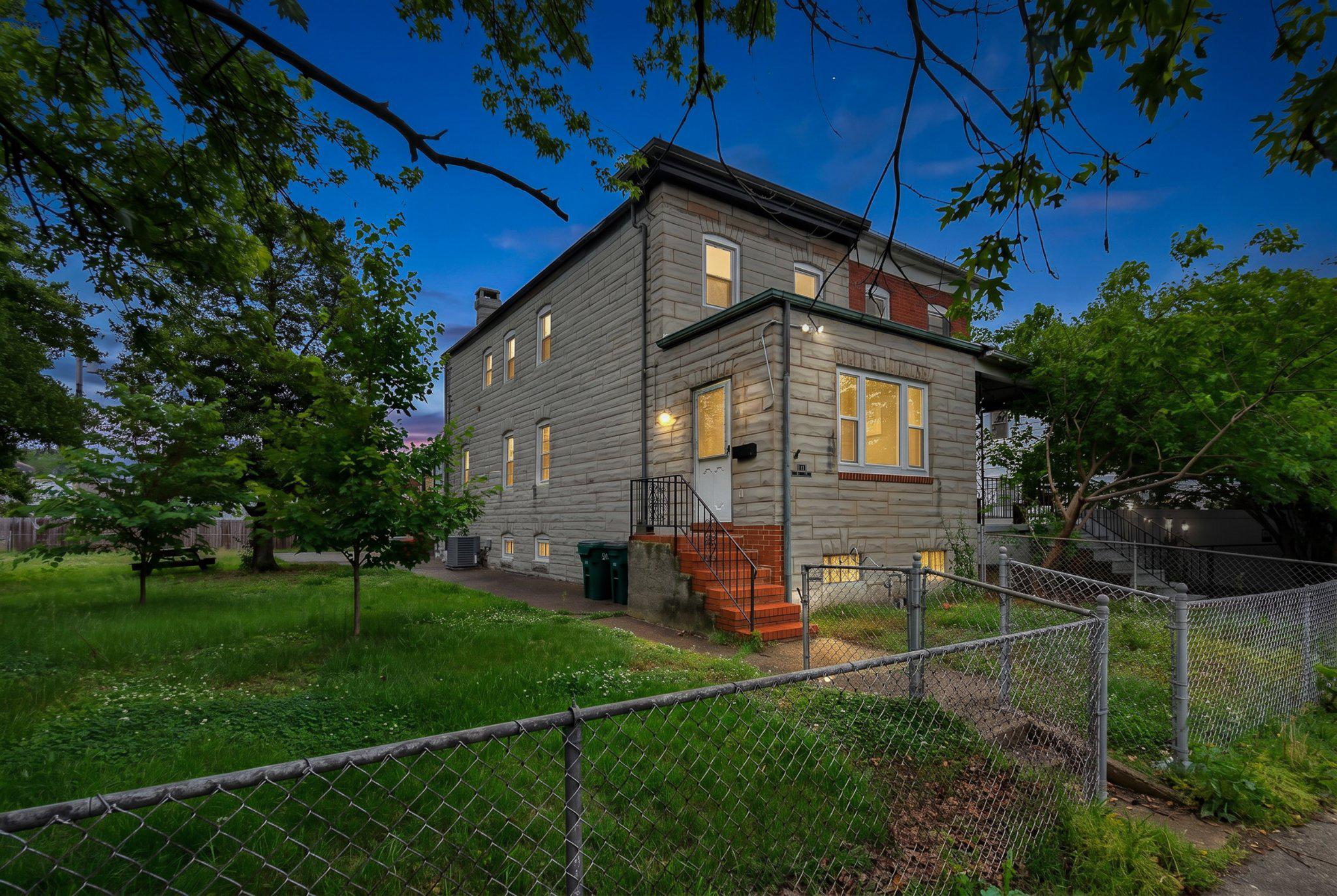 262 Colgate Baltimore, MD 21222 - Photo 1 of 48 Charming home with an amazing huge yard