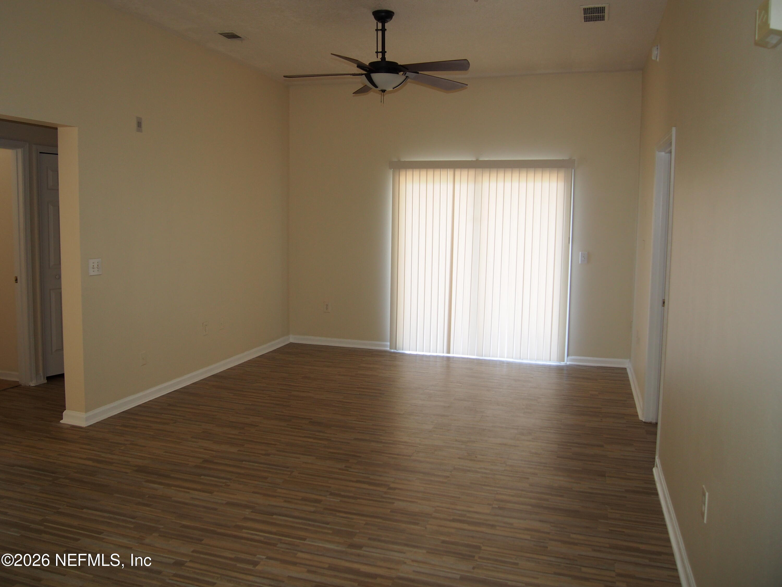 7920 Merrill Road, Unit 1101 Jacksonville, FL 32277 - Photo 5 of 24 P1010045