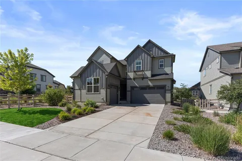 $924,900 | 8376 Basalt Drive, Littleton, CO 80125