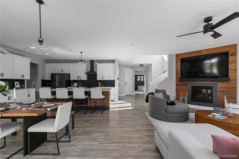 $924,900 | 8376 Basalt Drive, Littleton, CO 80125