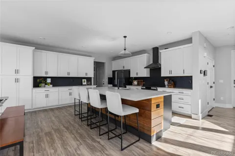 $924,900 | 8376 Basalt Drive, Littleton, CO 80125