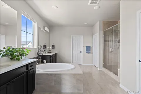 $924,900 | 8376 Basalt Drive, Littleton, CO 80125