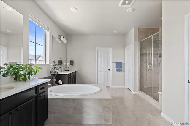 $924,900 | 8376 Basalt Drive, Littleton, CO 80125