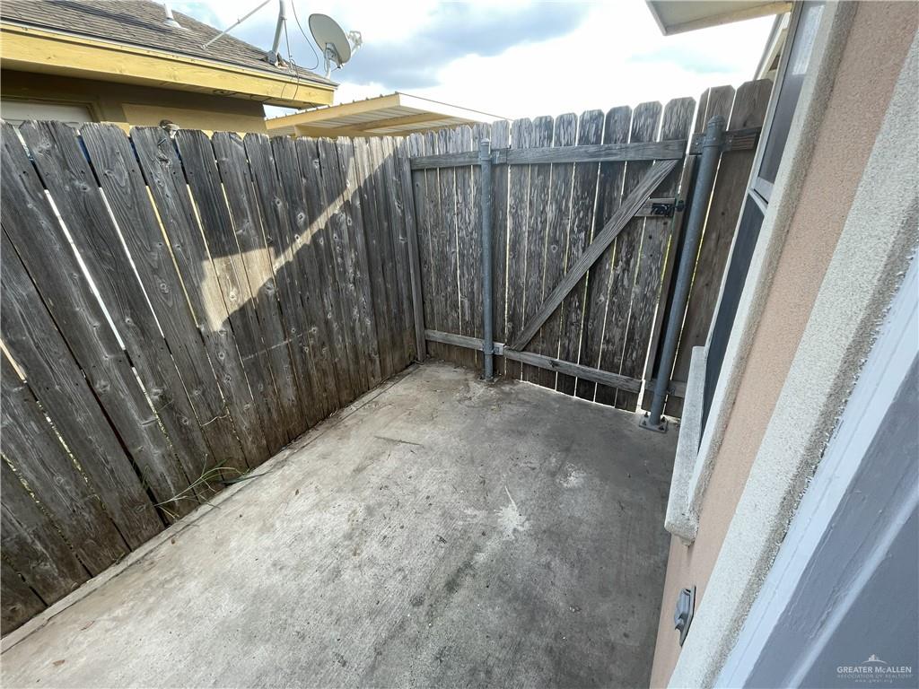 1803 Bronze, Unit 2 Pharr, TX 78577 - Photo 13 of 15