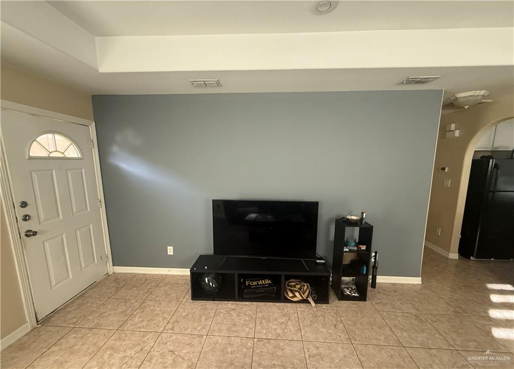 1803 Bronze, Unit 2 Pharr, TX 78577 - Photo 4 of 15