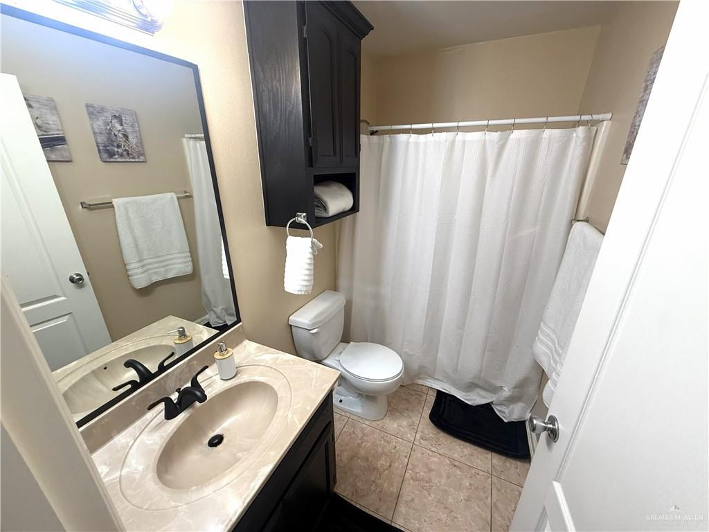 1803 Bronze, Unit 2 Pharr, TX 78577 - Photo 6 of 15