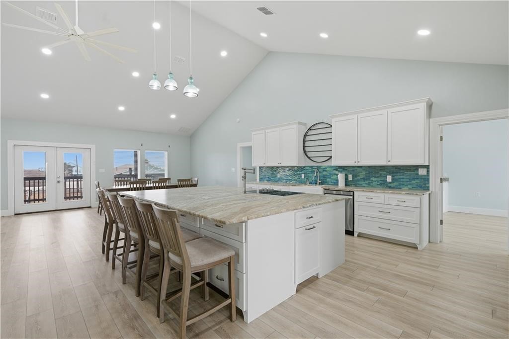 142-143 Channelview Road Rockport, TX 78382 - Photo 10 of 40