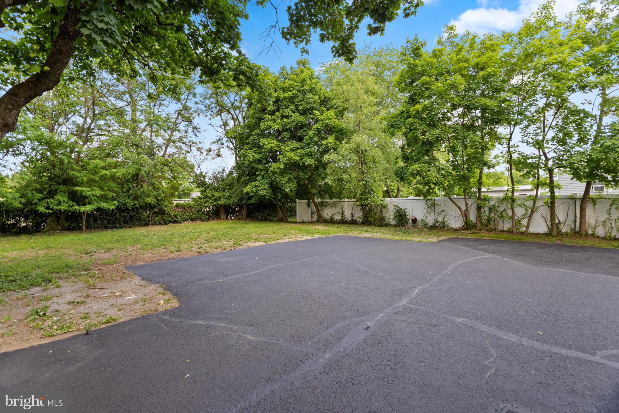 256 Ewingville Road Ewing, NJ 08638 - Photo 33 of 38