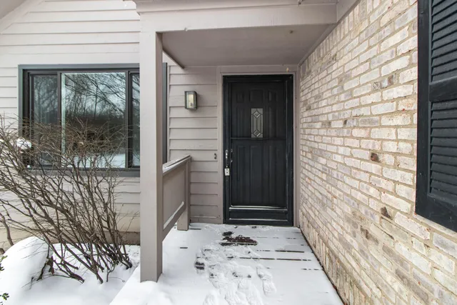 $359,000 | 2016 Audubon Drive, Ann Arbor, MI 48103