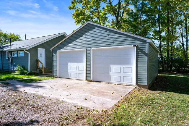 $139,900 | 10220 East Jackson Street, Selma, IN 47383