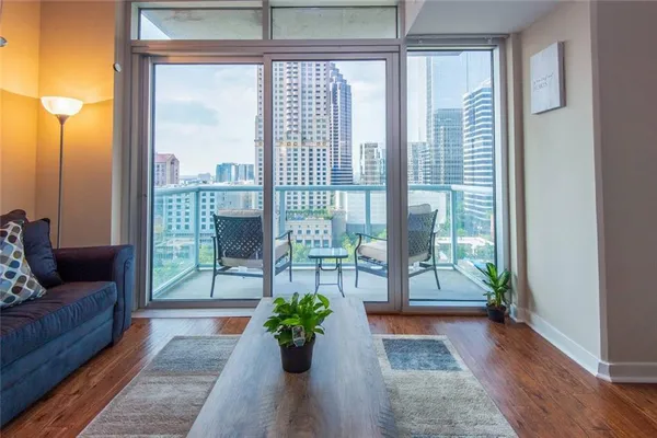 $2,824 | 77 12th Street Northeast, Unit 817, Atlanta, GA 30309