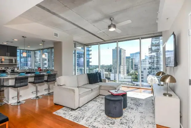 $2,891 | 77 12th Street Northeast, Unit 2117, Atlanta, GA 30309