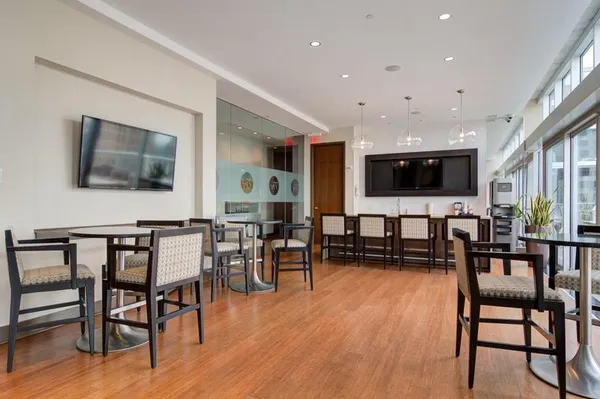 $2,824 | 77 12th Street Northeast, Unit 817, Atlanta, GA 30309