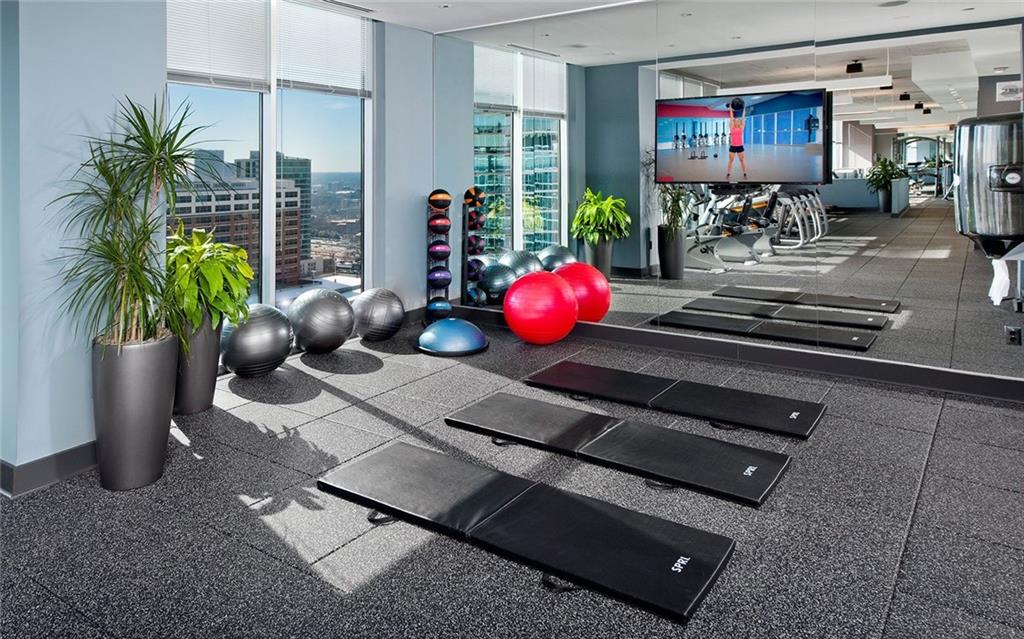 77 12th Street Northeast, Unit 817 Atlanta, GA 30309 - Photo 43 of 49