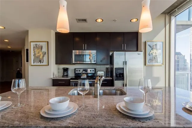 $2,891 | 77 12th Street Northeast, Unit 2117, Atlanta, GA 30309