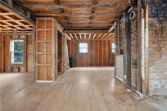 $315,000 | 115 Market Street, Warren, RI 02885