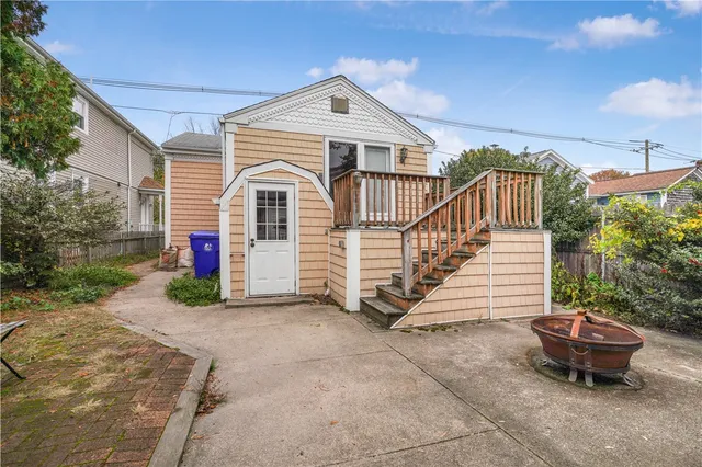 $315,000 | 115 Market Street, Warren, RI 02885