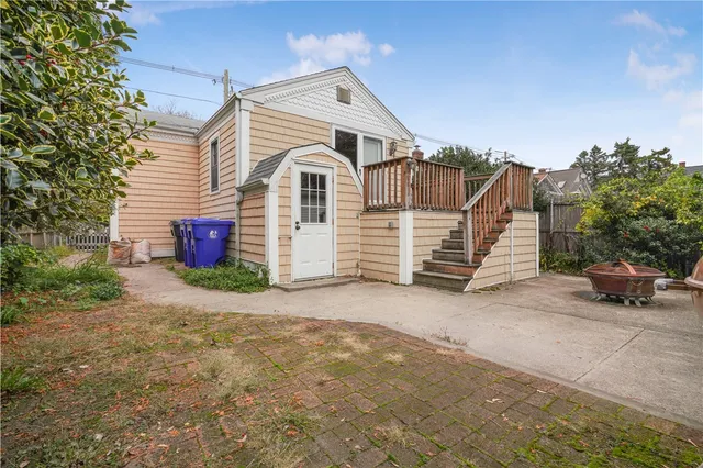 $315,000 | 115 Market Street, Warren, RI 02885
